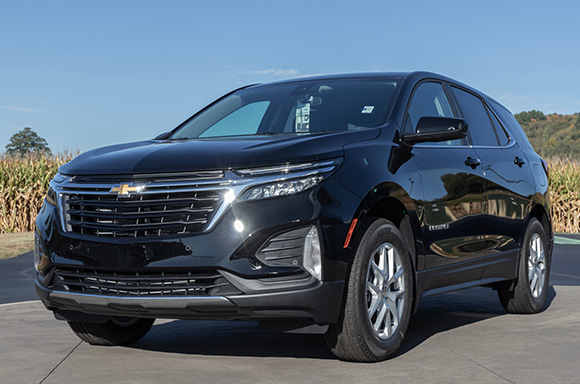 Image of a 2021 Black Chevorlet Equinox SUV